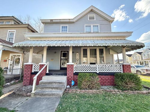 1423 Center St, Portsmouth, OH, 45662-3752 | Card Image