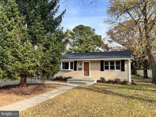 1111 Will O Brook Dr, Pasadena, MD, 21122-2151 | Card Image