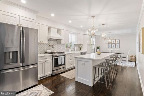 102 Windsor Pl, AMBLER, PA, 19002-5044 | Card Image