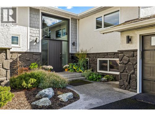 771 Torrs Rd, Kelowna, BC, V1W1B4 | Card Image