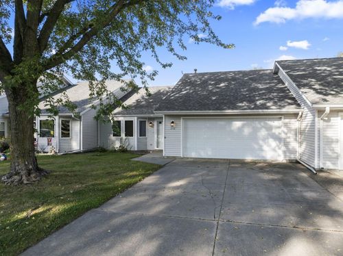 298 4th Ave Sw, Blooming Prairie, MN, 55917-1333 | Card Image