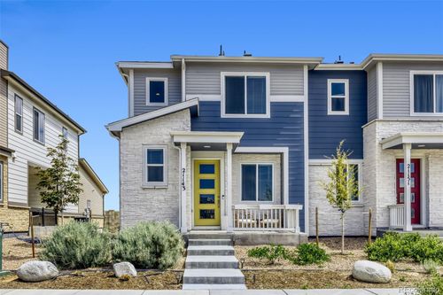 21143 E 67th Ave, Aurora, CO, 80019-2439 | Card Image