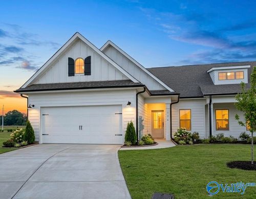 176 Little Britain St, Madison, AL, 35758-5016 | Card Image