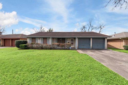 6046 Harbrook Dr, Houston, TX, 77087-6006 | Card Image