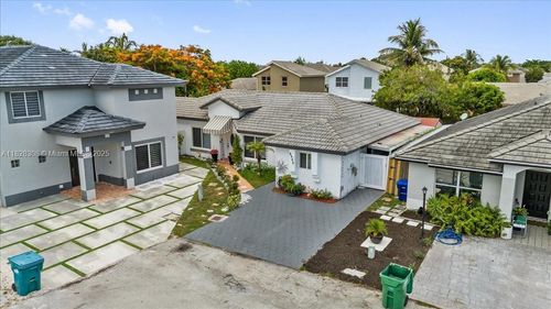 5259 Nw 184th Ln, Miami Gardens, FL, 33055-5305 | Card Image