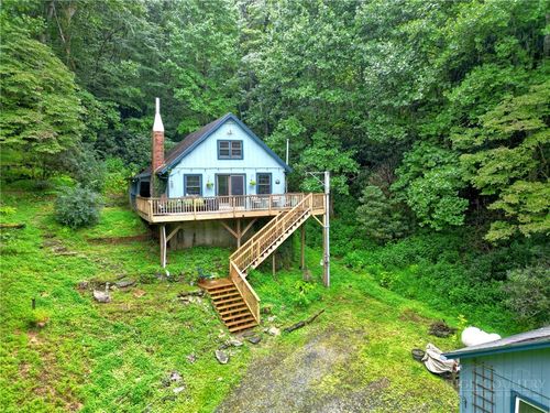 9440 Blackberry Rd, Lenoir, NC, 28645-7773 | Card Image