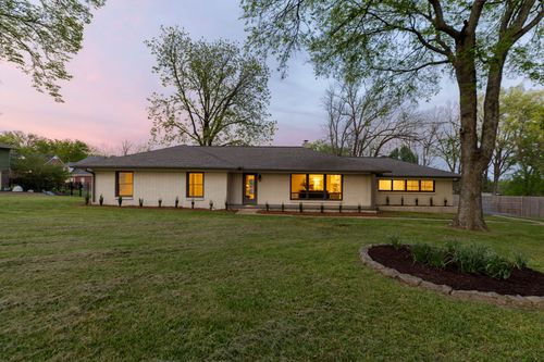 305 Shepherd Hills Dr, Madison, TN, 37115-2236 | Card Image