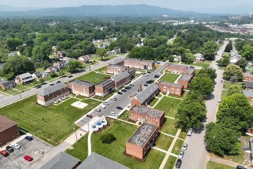 10-2331 Memorial Ave Sw, Roanoke, VA, 24015 | Card Image