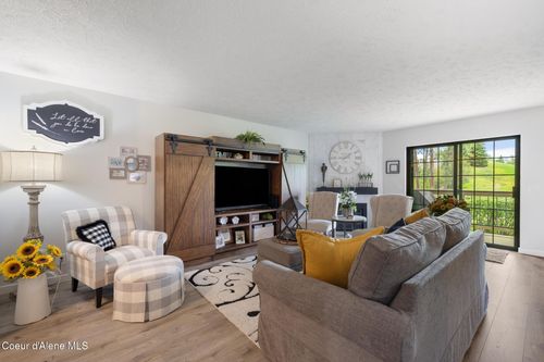 2-101 S Neyland Ave, Liberty Lake, WA, 99019-8607 | Card Image