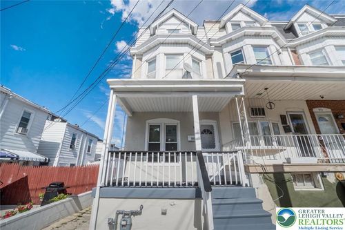909 S Hall St, Allentown, PA, 18103-3247 | Card Image
