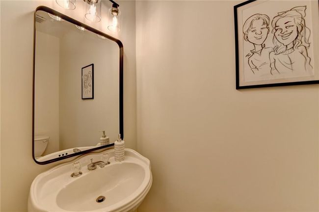 1213 Harris Commons Pl, Townhouse with 2 bedrooms, 3 bathrooms and 2 parking in Roswell GA | Image 25