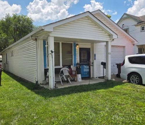 6310 Vine St, Elmwood Place, OH, 45216-2140 | Card Image