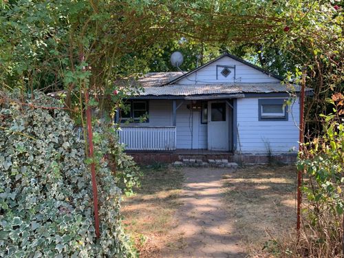 201 W Oak Ave, Hayfork, CA, 96041 | Card Image