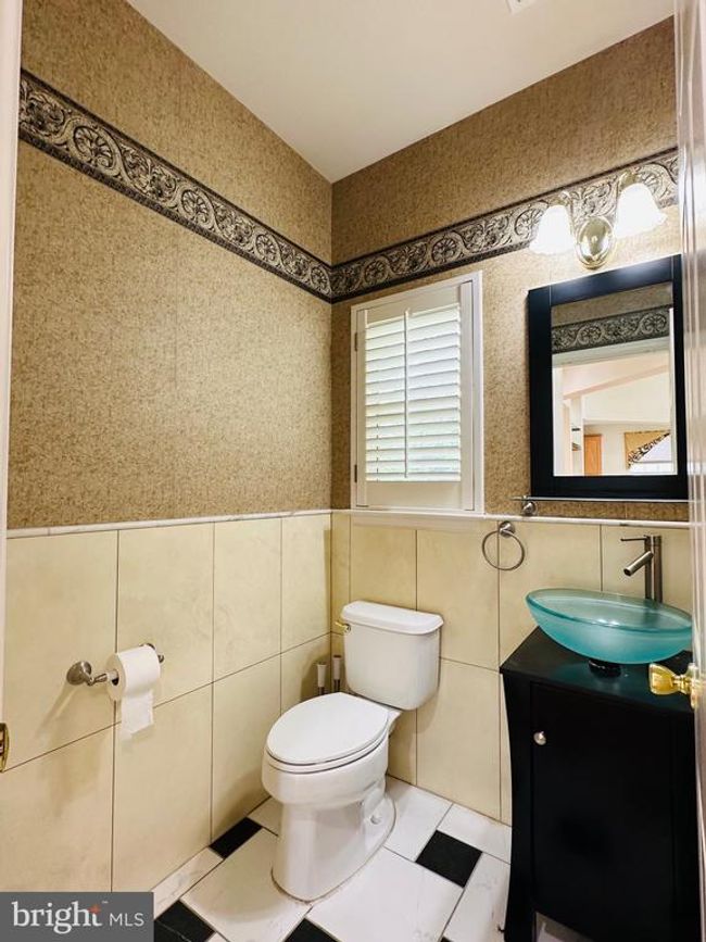 2975 Caribbean Ct, House other with 5 bedrooms, 4 bathrooms and null parking in Fairfax VA | Image 10