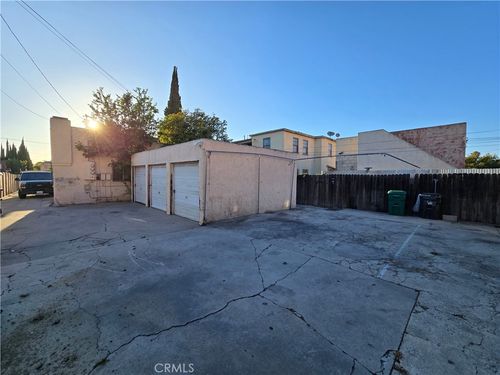 1914 Locust Ave, Long Beach, CA, 90806-5416 | Card Image
