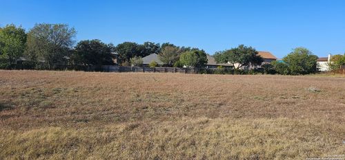 813 Toepperwein Rd, Converse, TX, 78109-2314 | Card Image