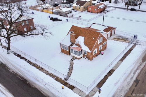 514 Beechwood St, River Rouge, MI, 48218-1021 | Card Image