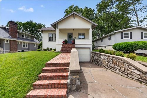 4158 Eaton St, Kansas City, KS, 66103-3323 | Card Image
