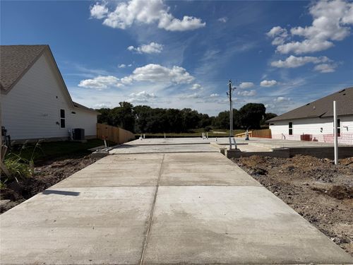 918 Legrand St, Brenham, TX, 77833-1315 | Card Image