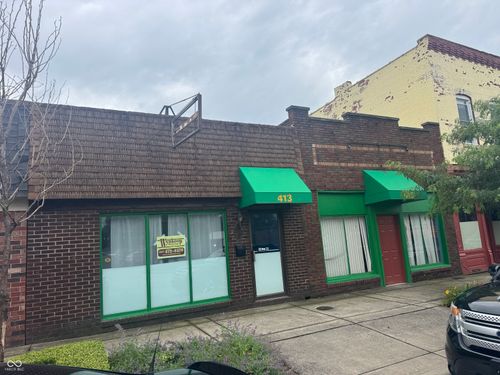 413 Main St, Beech Grove, IN, 46107-1837 | Card Image