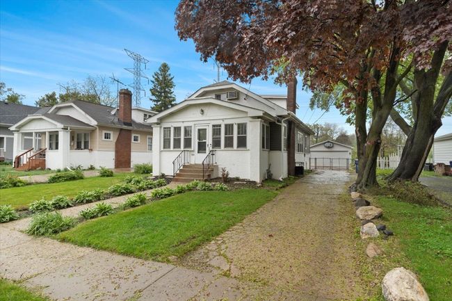 304 W Keith Ave, House other with 4 bedrooms, 2 bathrooms and 2 parking in Waukegan IL | Image 18