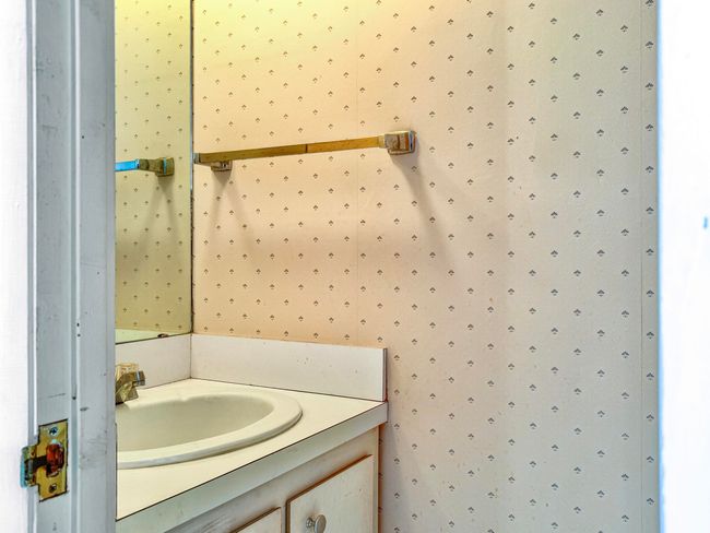 Powder Room | Image 37