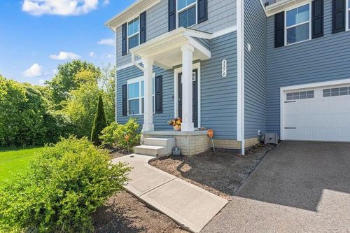 3376 Drake Ave, Groveport, OH, 43125-9111 | Card Image