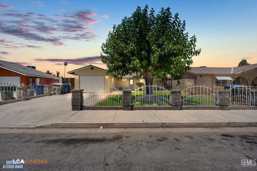 2026 4th Street, Wasco, CA, 93280 | Card Image