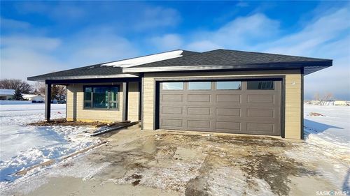 21 Murraydale Cres, Maple Creek, SK, S0N | Card Image