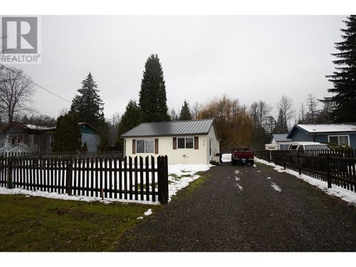 5116 Medeek Ave, Terrace, BC, V8G1E1 | Card Image