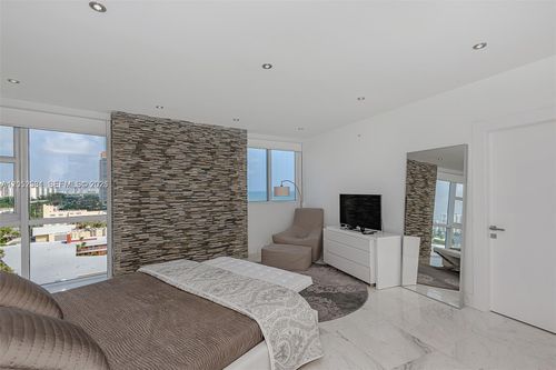 1101-18201 Collins Ave, Sunny Isles Beach, FL, 33160-5107 | Card Image