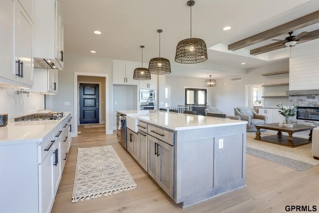 4093 George B Lake Pkwy, House other with 5 bedrooms, 4 bathrooms and 4 parking in Elkhorn NE | Image 5