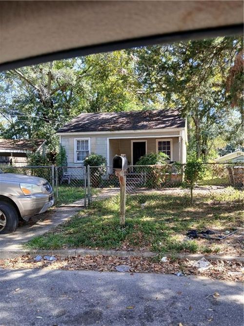 419 Crenshaw St, Mobile, AL, 36606-1523 | Card Image
