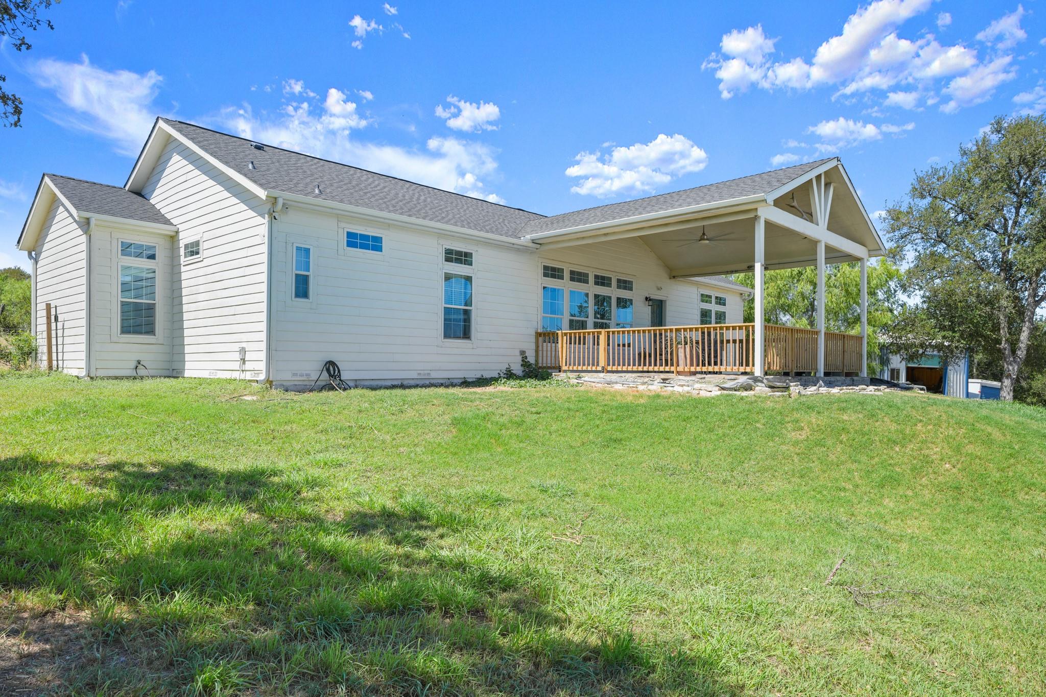 Residential in Del Valle 2