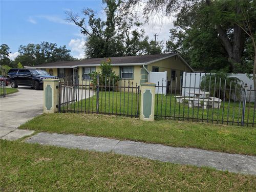 3712 Argon Dr, TAMPA, FL, 33619-1213 | Card Image