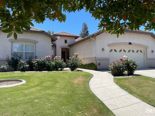 10011 Rosebud Ave, Bakersfield, CA, 93311-2992 | Card Image