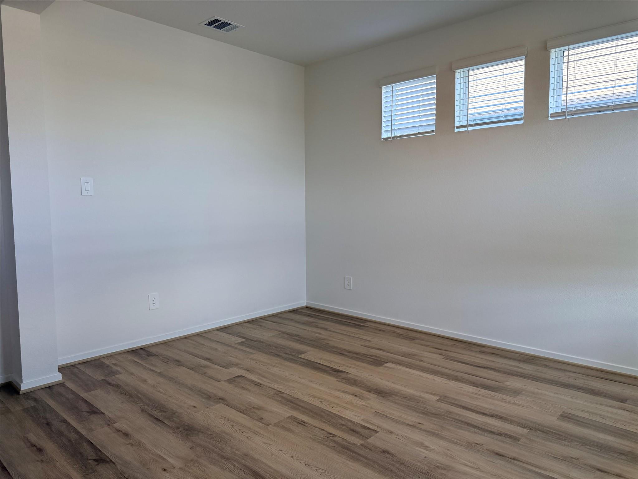 Residential Lease in Conroe 5