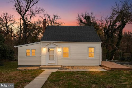 6710 Woodland Rd, MORNINGSIDE, MD, 20746-3536 | Card Image