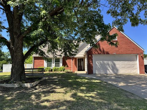 7540 Trenton Pl, Tulsa, OK, 74136-7338 | Card Image