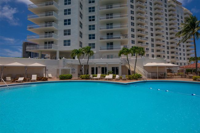 APT-404 - 1 Las Olas Cir, Condo with 2 bedrooms, 2 bathrooms and null parking in Fort Lauderdale FL | Image 43