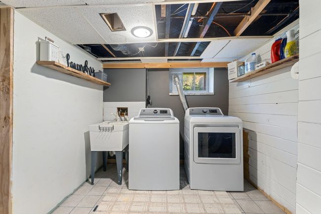 Laundry Room | Image 27