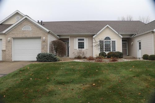 3266 Town Crossing Drive Sw, Grandville, MI, 49418 | Card Image