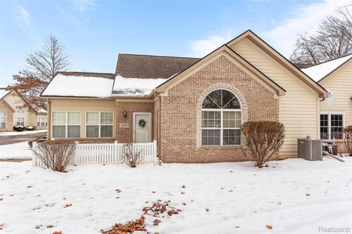 36218 Abbey Dr, Westland, MI, 48185-8525 | Card Image
