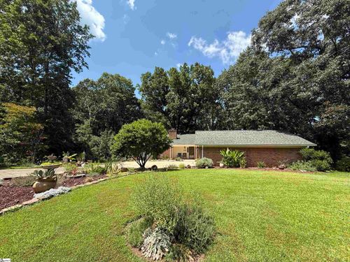 223 Covington Rd, Greenville, SC, 29617-2007 | Card Image