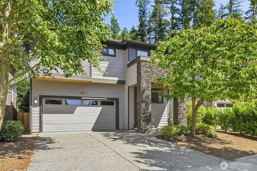 18023 44th Dr Se, Bothell, WA, 98012-5083 | Card Image