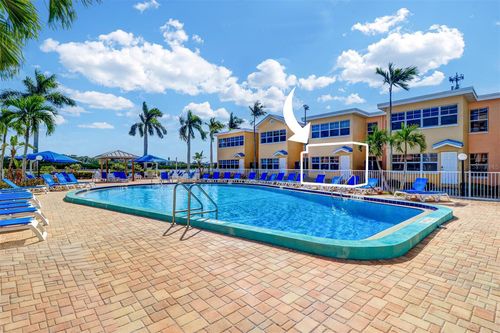 a103-19417 Gulf Blvd, INDIAN SHORES, FL, 33785-2216 | Card Image