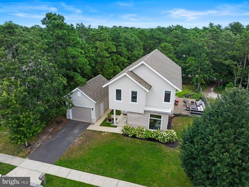 299 Hawthorne Ln, Barnegat, NJ, 08005-5641 | Card Image