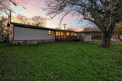 5528 Lake View Dr, Granbury, TX, 76048-3255 | Card Image