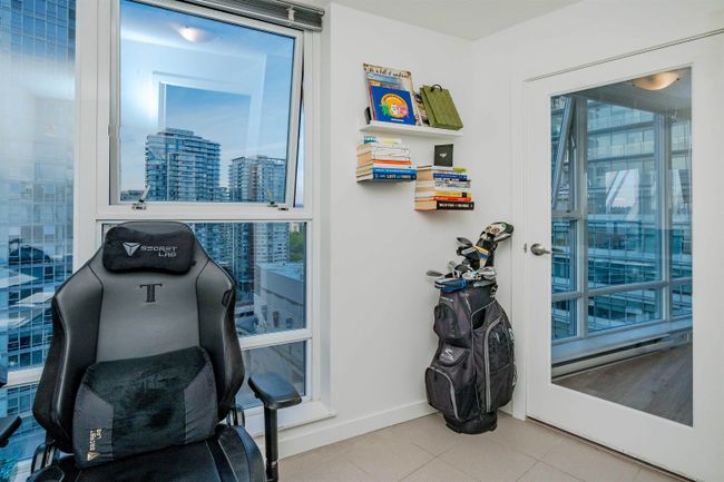 1708 - 111 W Georgia Street, Condo with 2 bedrooms, 2 bathrooms and 1 parking in Vancouver BC | Image 17