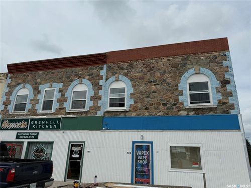 722 / 724 Desmond Street, Grenfell, SK, S0G2B0 | Card Image